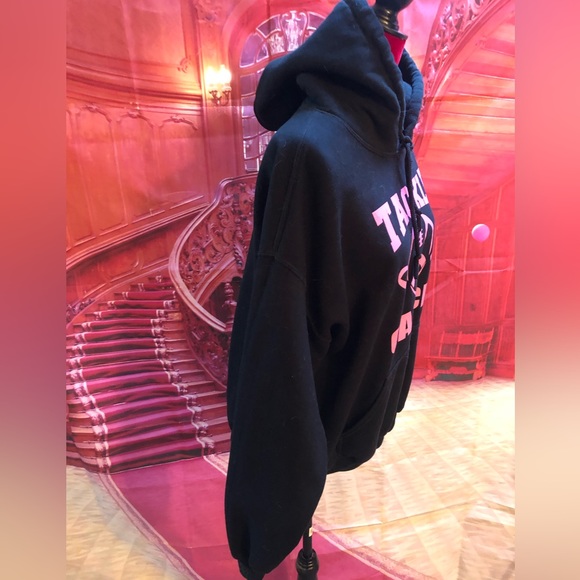 🥳 TACKLE CANCER GILDAN HOODIE SIZE L - Picture 5 of 6